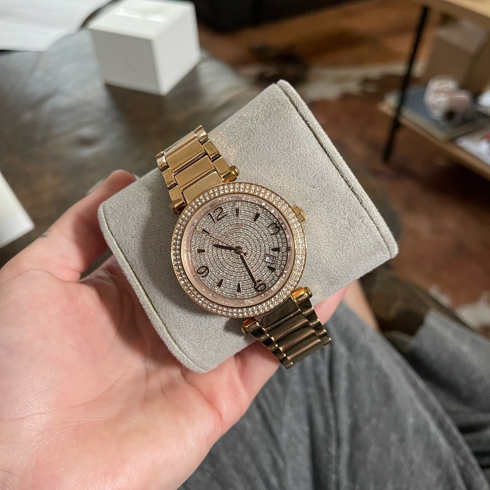Basically brand new rose gold Micheal Kors Watch